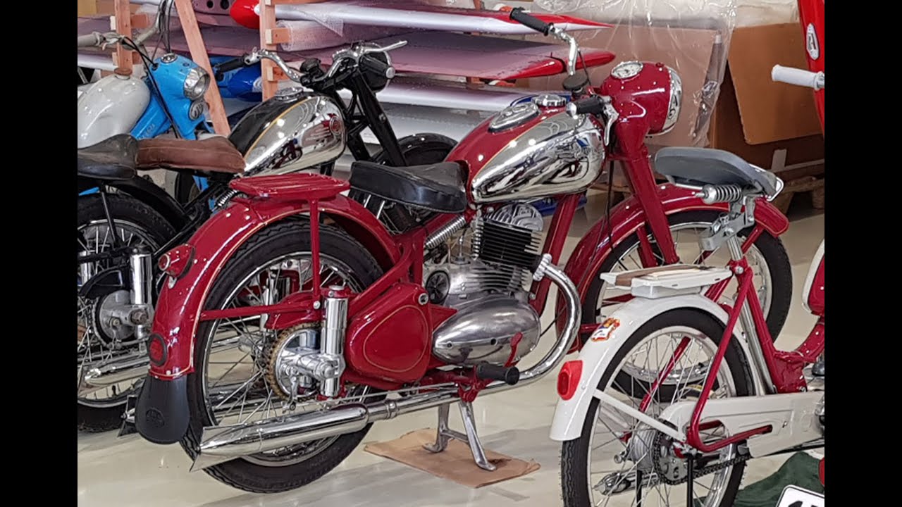 JAWA 250 PÉRÁK
