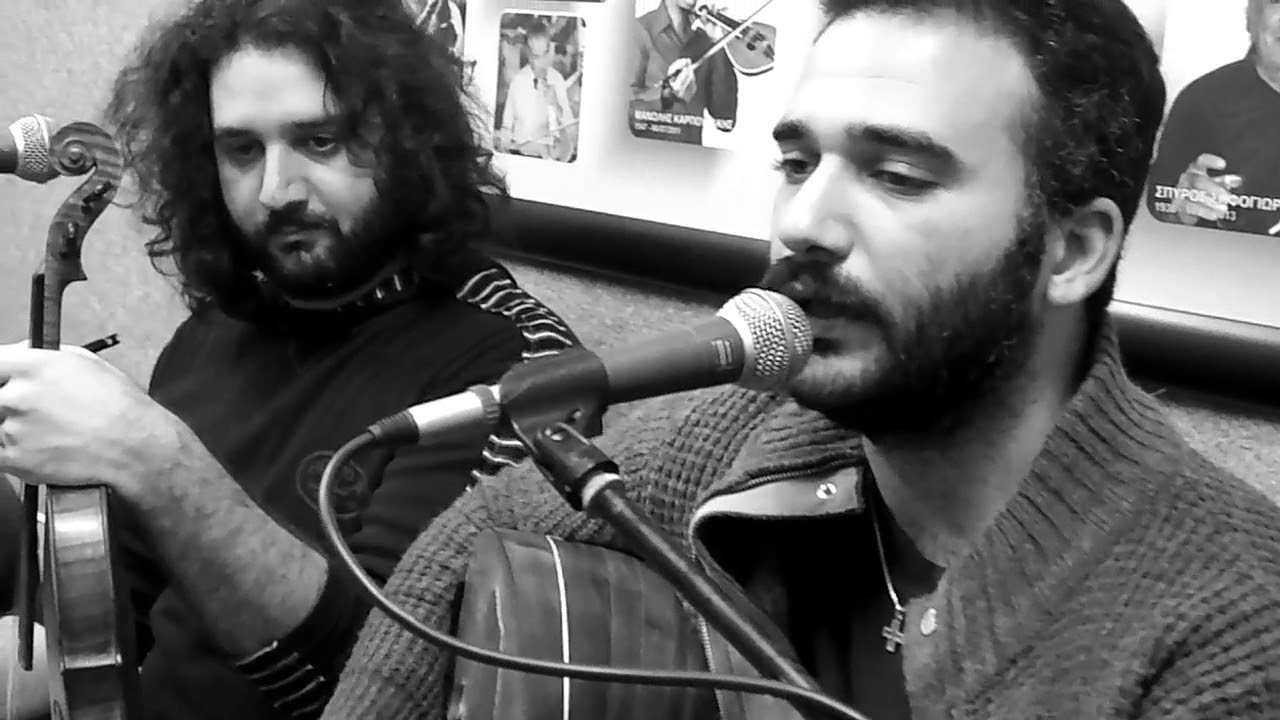 Γιώργος Ανουσάκης - Ένα κλαδί βασιλικό - Στο στάδιο που με φέρε