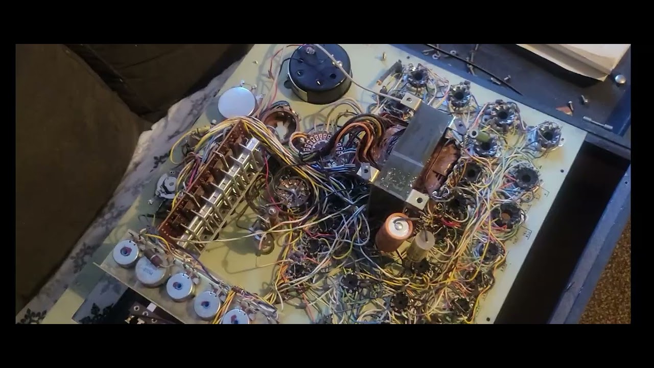 Unboxing Hickok 799 tube tester for adaption into tube curve tracer using Tektronix 576 curve tracer