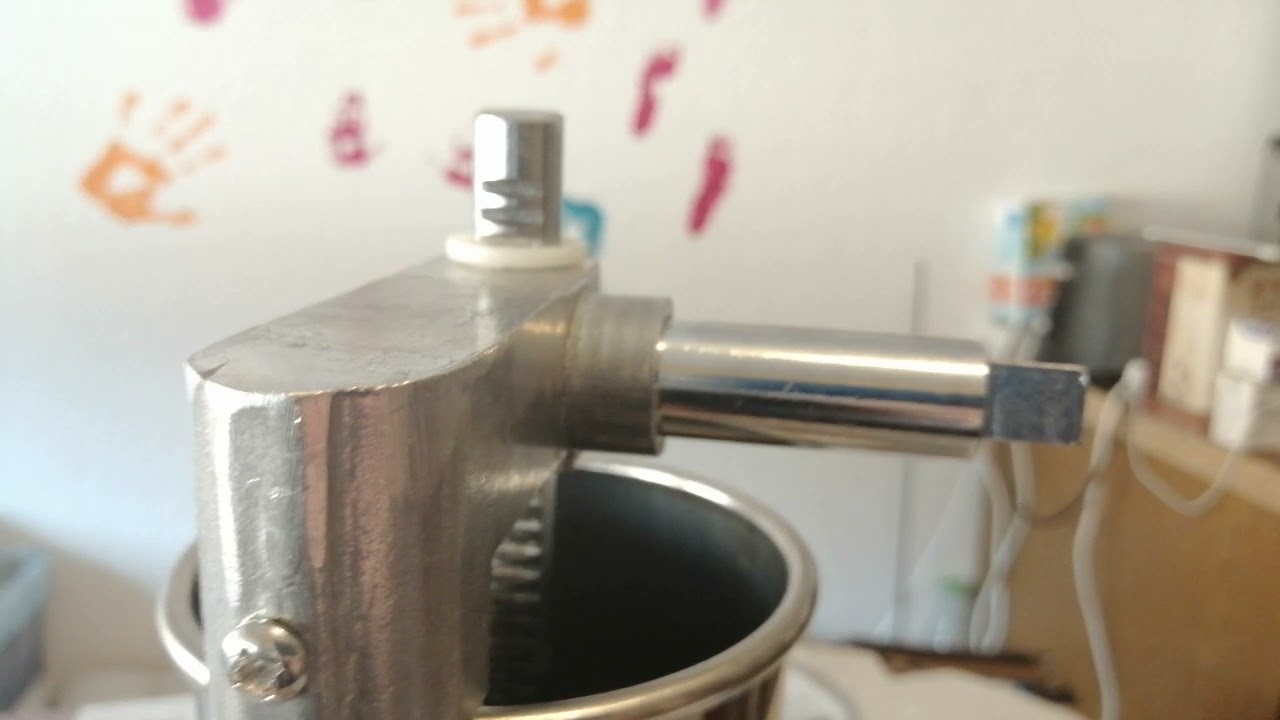 4 Liter Billig-Wurstfüller im Erstcheck