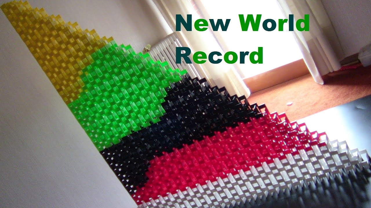 New World Domino Record - The Biggest Half GhettoPyramid!