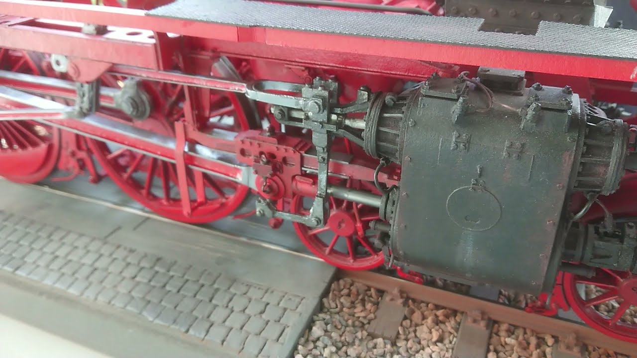 Dampflok BR 03 M1:16 Kartonmodellbau, zweiter Probelauf