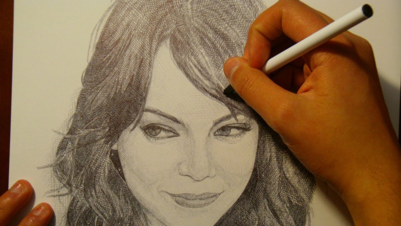 Drawing EMMA STONE with Ballpoint Pen