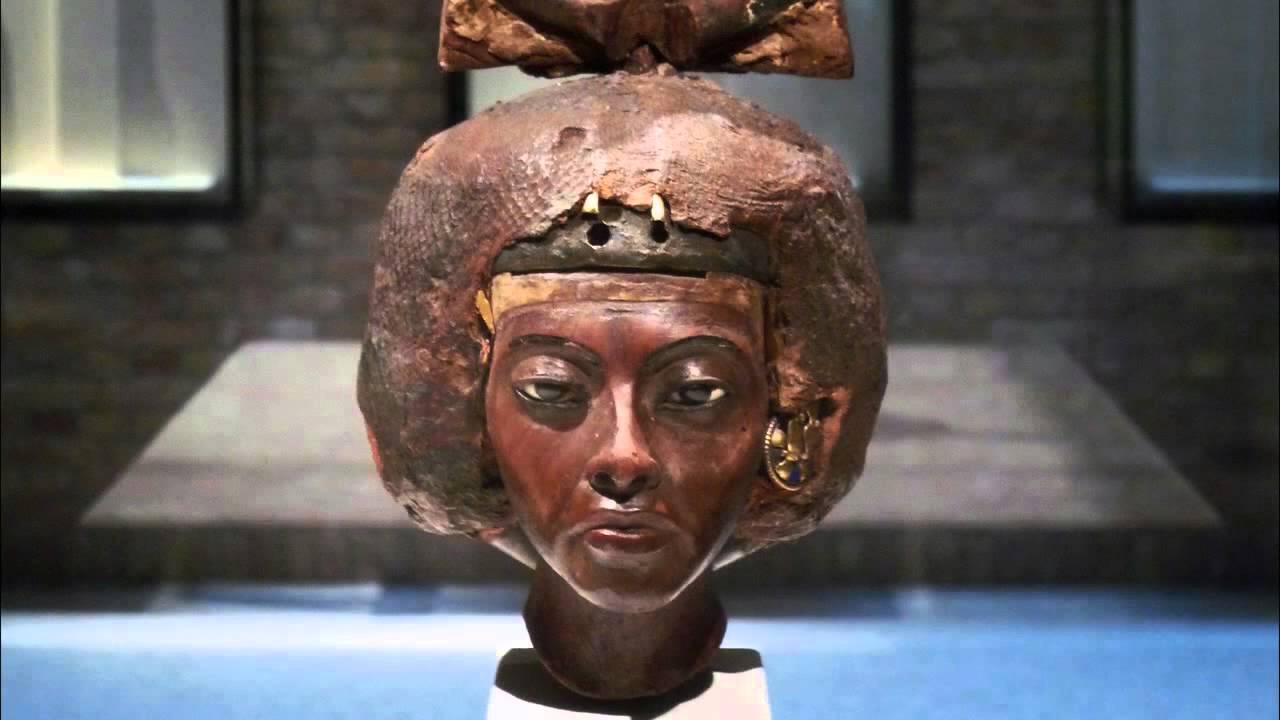 Kraliçe Tiye'nin Büstü (Sanat Tarihi / Antik Akdeniz Sanatı)