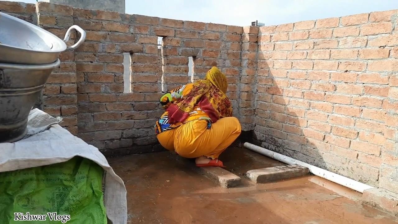 cycleauntyvlog bakri ny bohat ganda kar diya ghar safai kar rahi hun desi style vlog