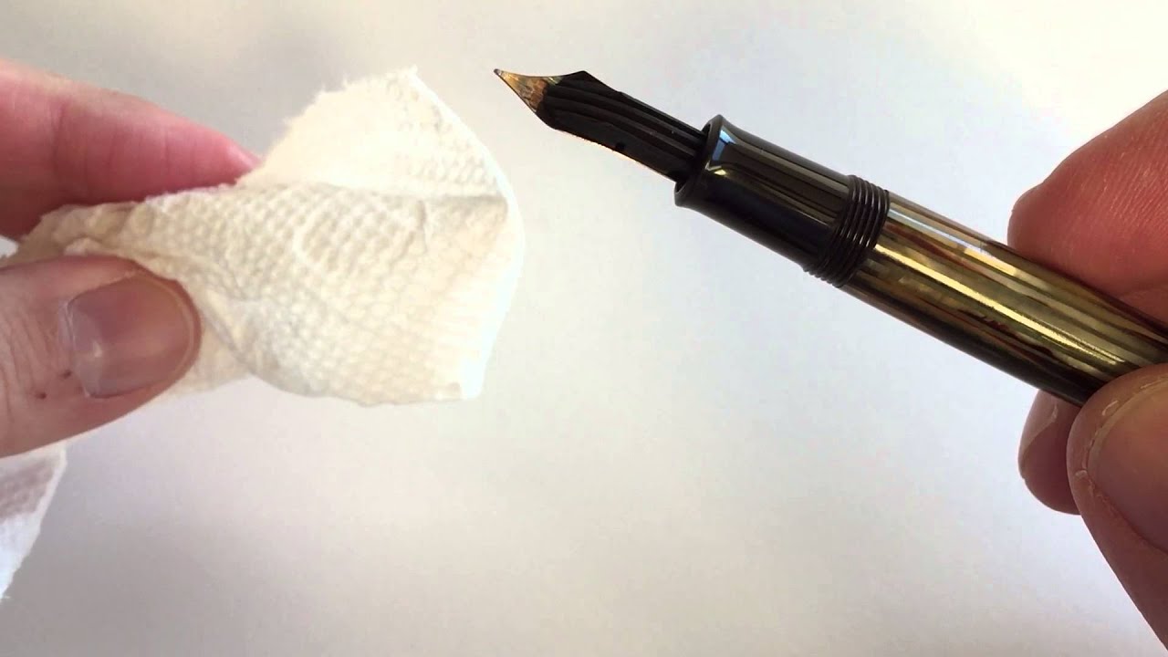 Removal of a Vintage Pelikan Nib