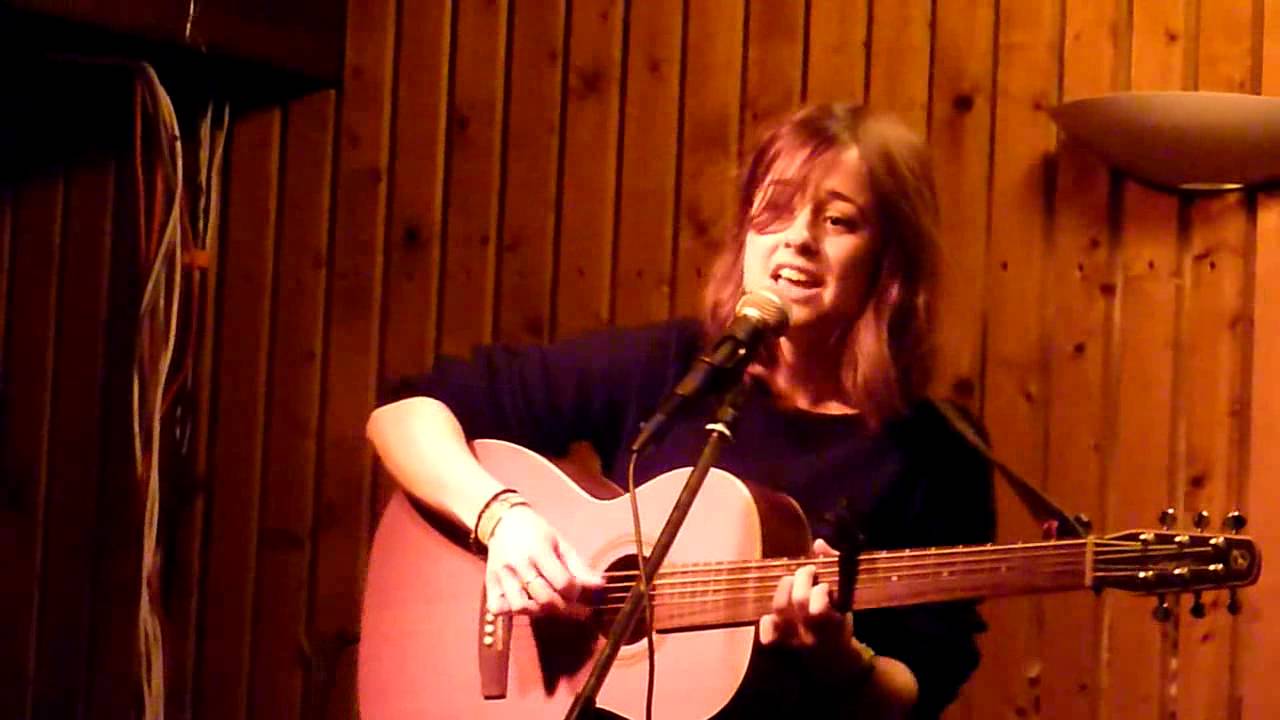 Chanson d'Amour    Leila à Moras 22 11 2014