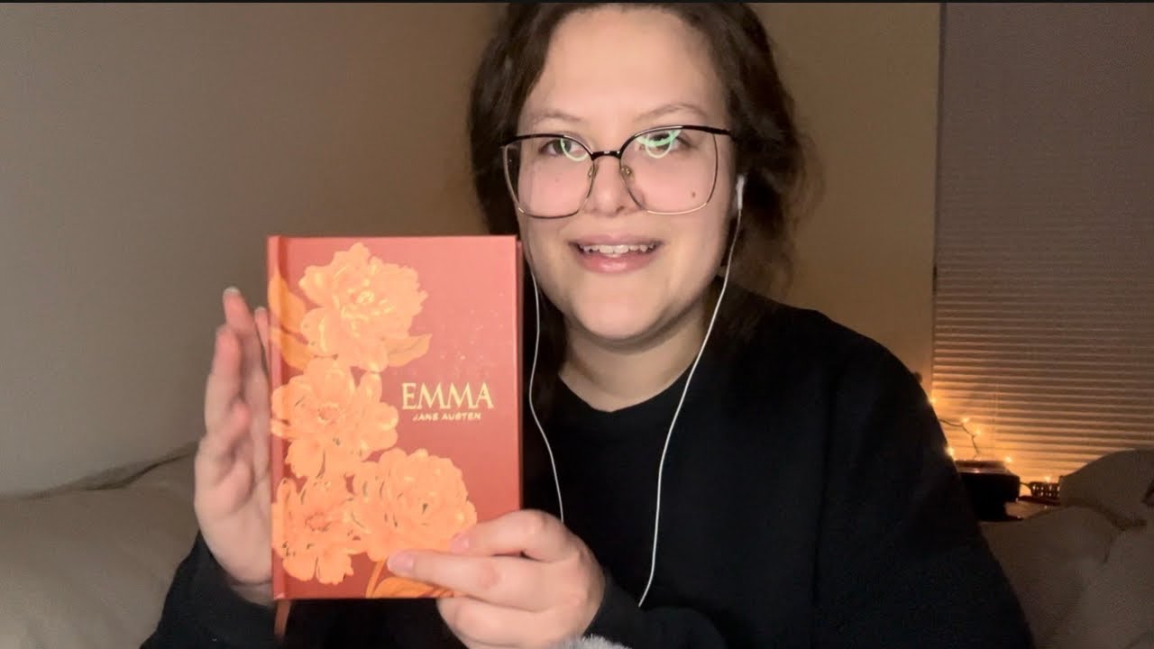 ASMR| whisper ramble with tapping/scratching (on perfume bottles, books, & more!)