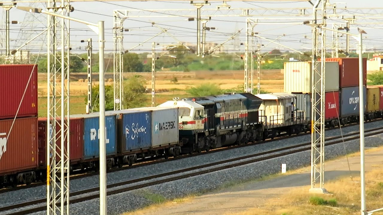 India's 1.5 KM Long Double Stack Container Train with WDG4 LHF