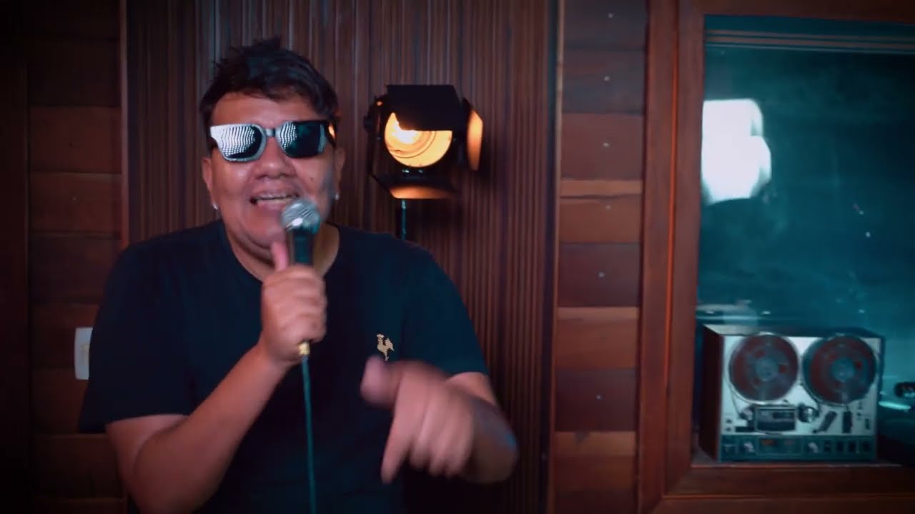 Trio Kassanikeo e Brisa Star - Remelexo