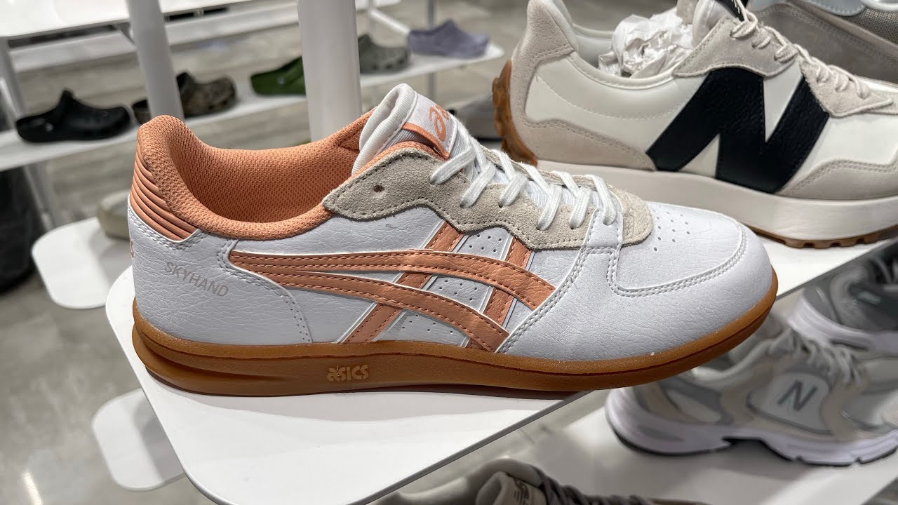 Asics Skyward OG (White/ Sepia) - Style Code: 1203A451-104