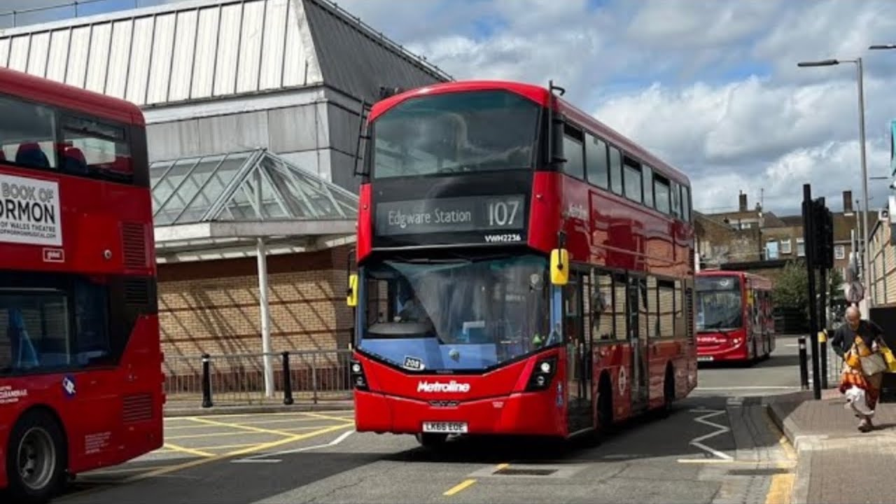 *Diversion* Journey on Route 107 | Metroline Travel (LK65ECA VWH2319)