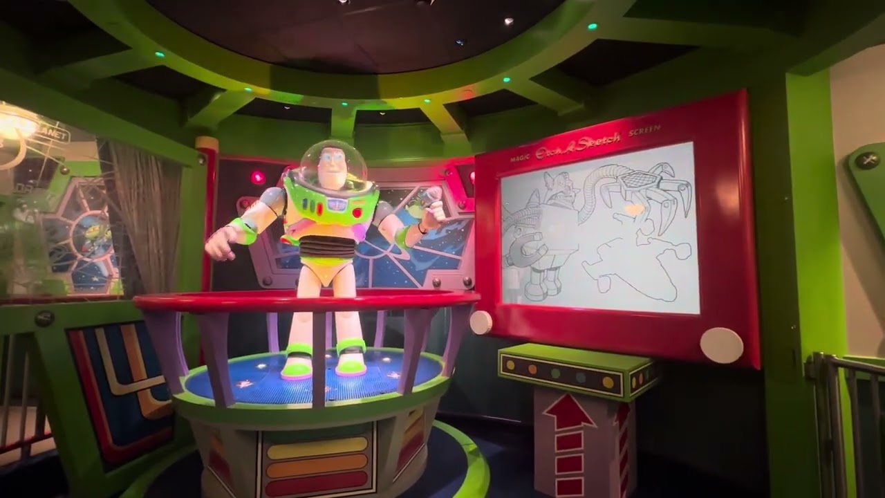 Buzz Lightyear Laser Blast - Mission Briefing (English and French)