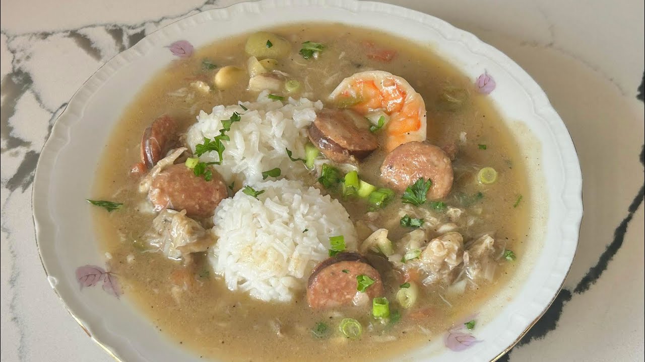 Gullah Gumbo - Lowcountry Seafood & Sausage Gumbo - Gullah Geechee - Ellen’s ChristKwan Series 🥘