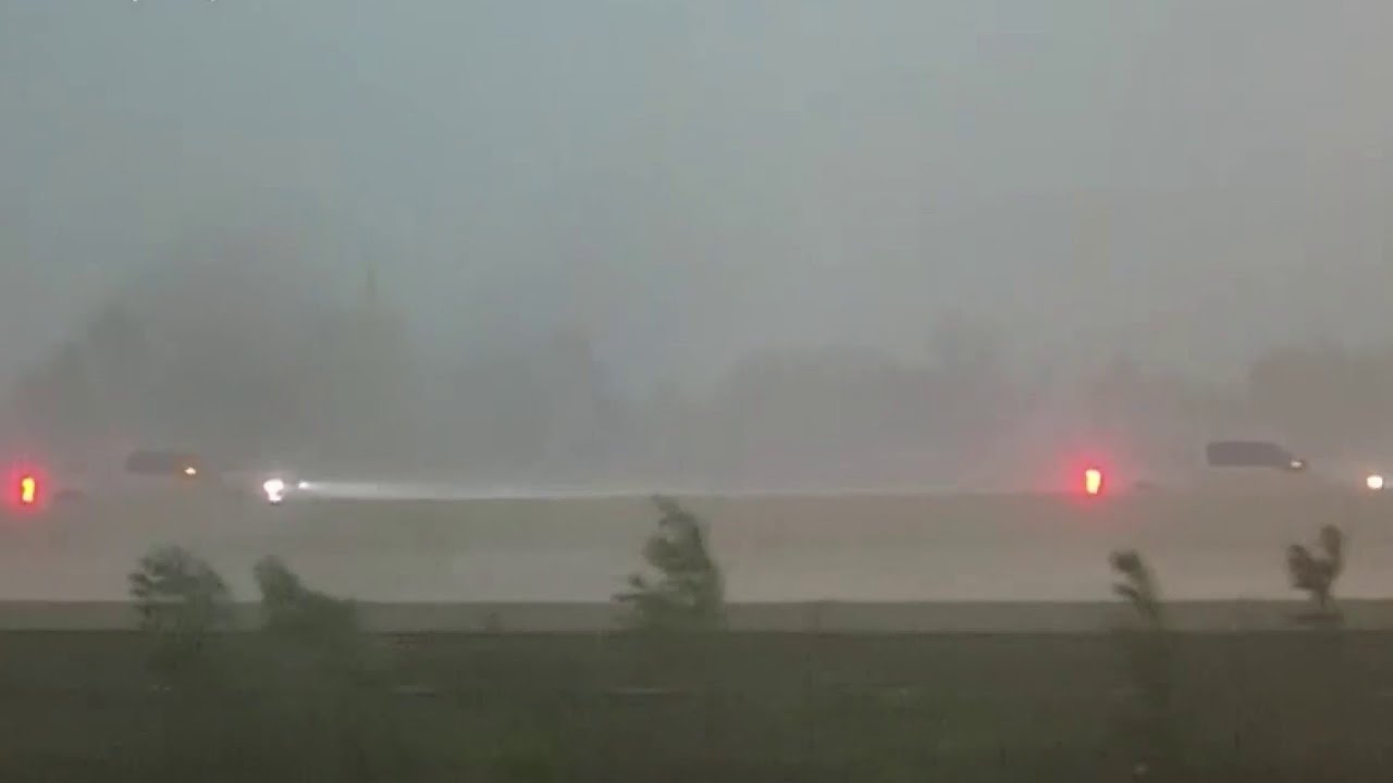 KPRC 2 News crew likely intercepts Houston tornado live on TV