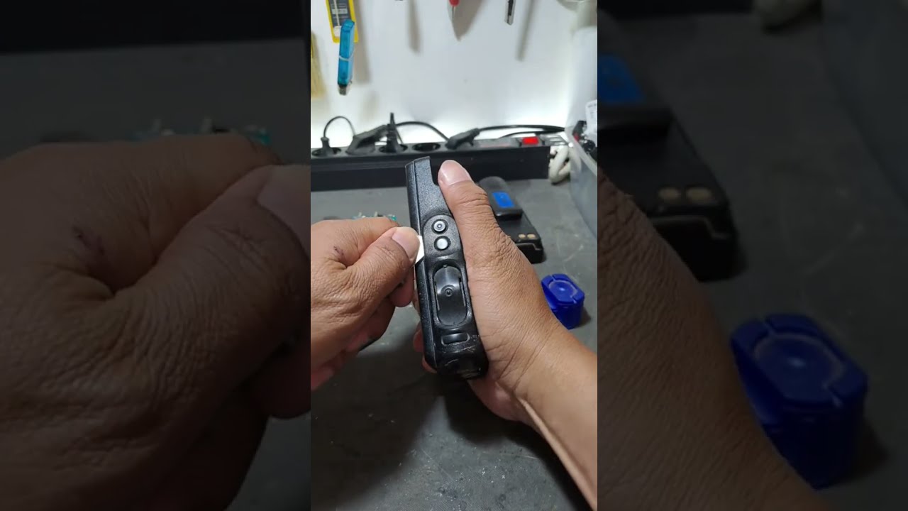 Perbaikan tombol radio HT Motorola XIR P8660i Live!  subscribe,like and share,,,terimakasih