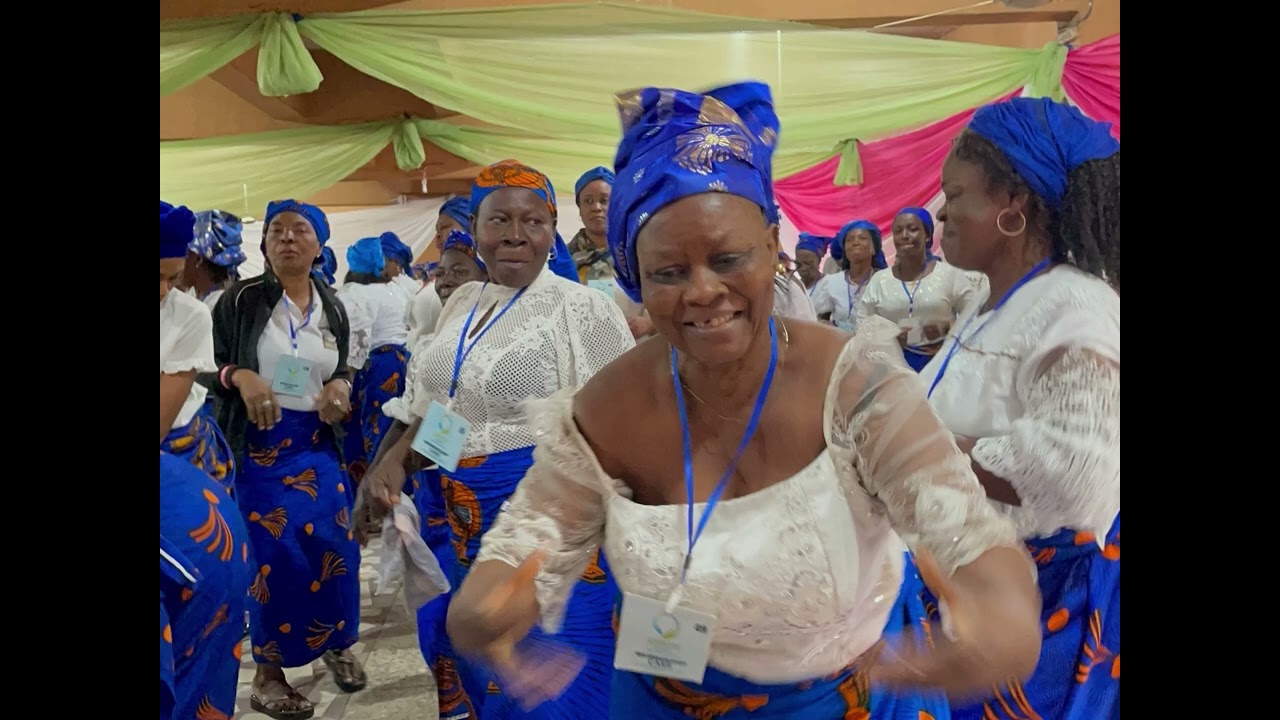 This is the day the Lord has made; let us rejoice and be glad in it.”— Psalm 118:24 🙏✨