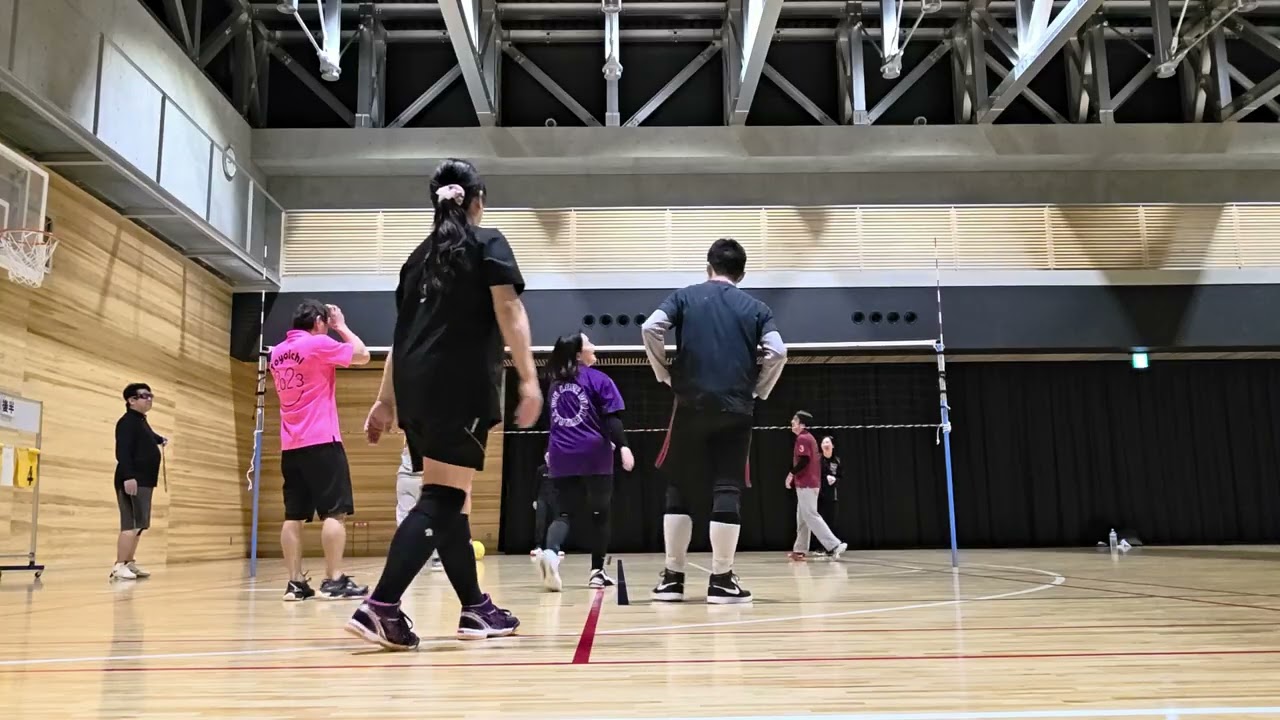 ２０２５年３月１１日（水）合同練習風景③『ＶｉｔａＲｏｓａ（ヴィータローザ）』🏐ソフトバレー【大阪ソフトバレー】メンバー募集中！『スポーツやろうよ』
