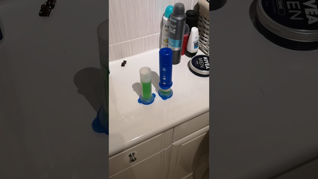 How to Apply a Duck Toilet Fresh Gel Disc
