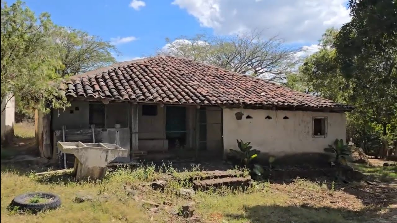 La Casa Abandonada mas Hermosa que he Grabado es Esta Definitivamente 
