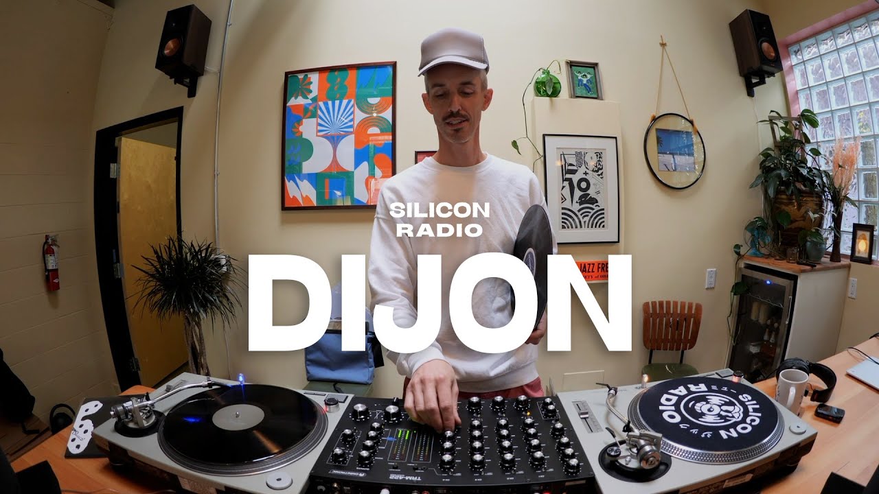 Chill Deep House & Slow Jams Vinyl Mix with Dijon