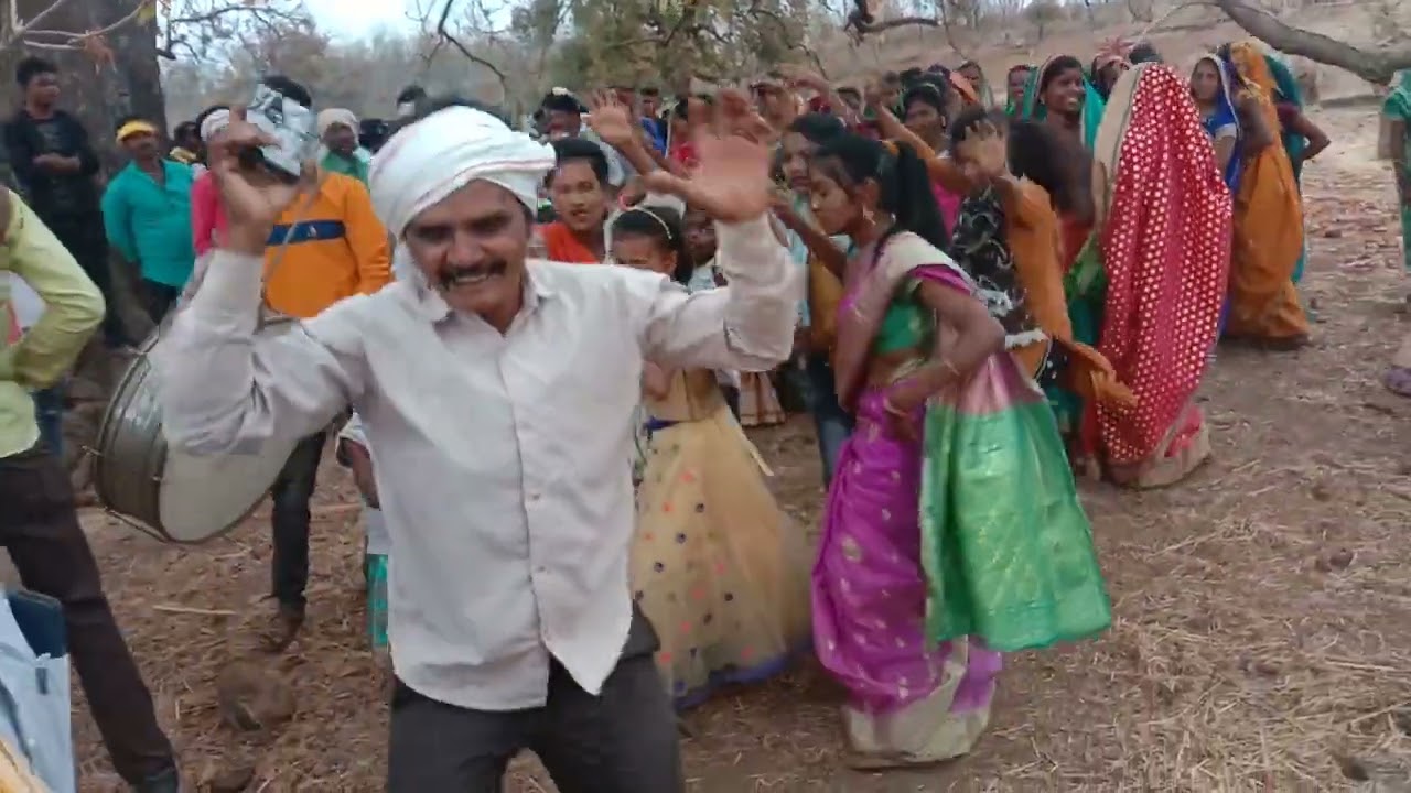 गोंडी बाजा रैयाराव हर्रई जागीर जिला छिंदवाड़ा संपर्क नंबर(9399125292)
