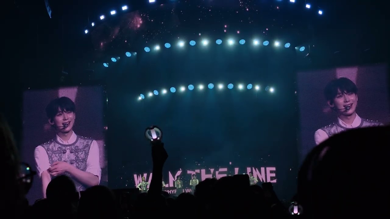 [FANCAM] ENHYPEN (엔하이픈) WTL in CHICAGO - INTRO+Moonstruck+final ment 1/2