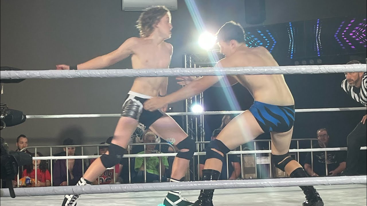 Maddox Davies Vs Nathaniel Birdsey 