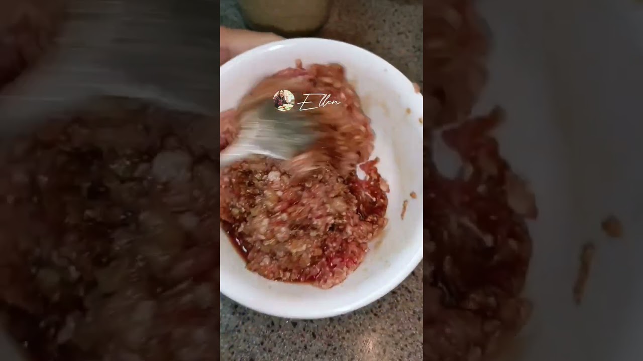 MINCED PORK WITH MUSHROOMS AND GREEN BEANS 