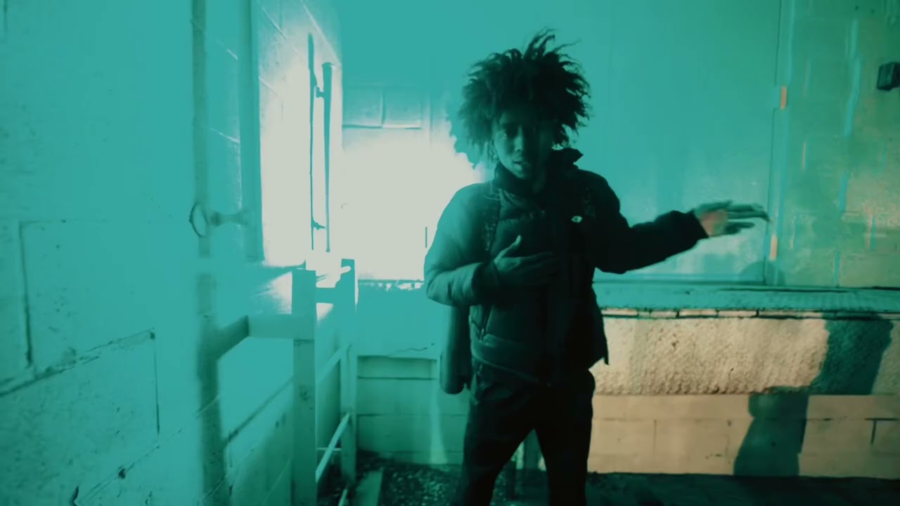 AliasWizz - Talks Inna Mirror (Official Video) Dir: @4visualz 