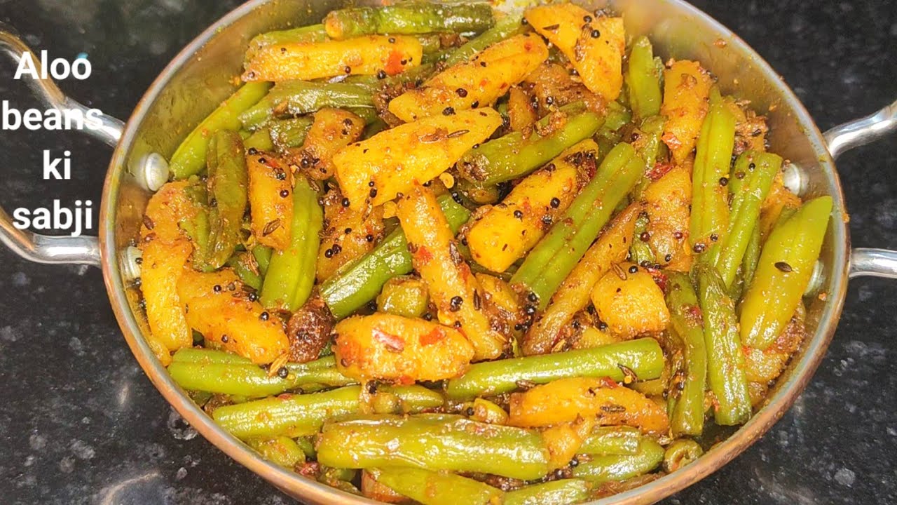 झटपट बनाये यह स्वादिष्ट बिन्स आलू मसाला फ्राई | Beans Aloo Masala Fry | Stir Fry Garlic Green Beans 