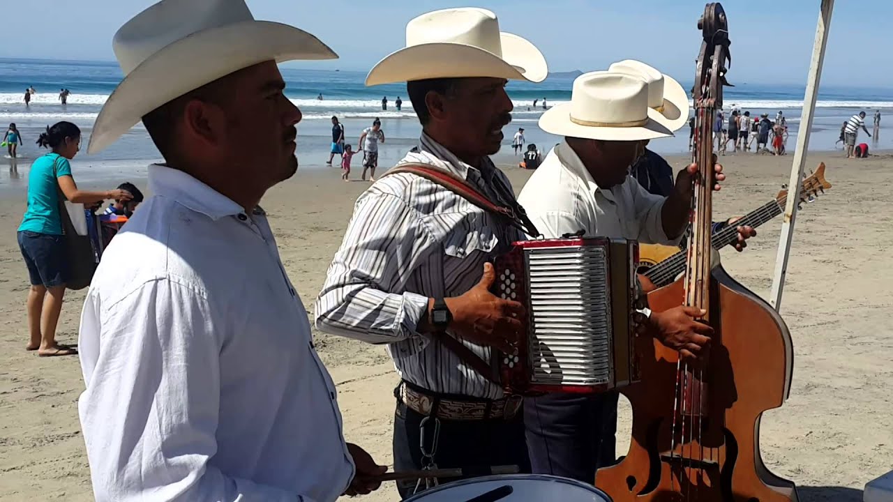 Apostol vallejos Grupo norteño en playas rosarito mexico