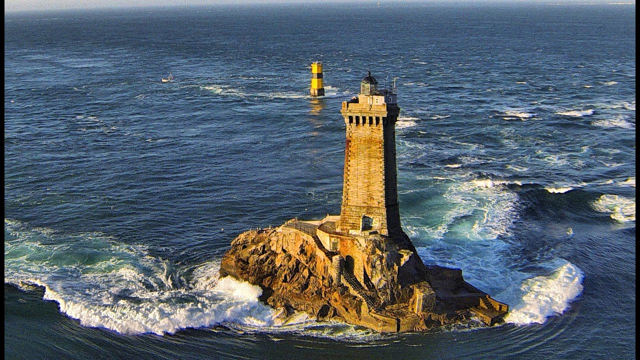 Promenade de la Baie des Trépassés à la Pointe du Raz jusqu'au phare de la Vieille