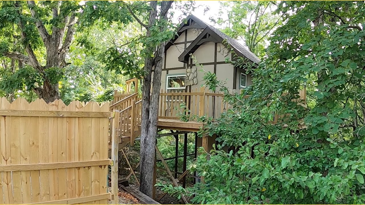 Woodland Cottage Treehouse - Branson Treehouse Adventures