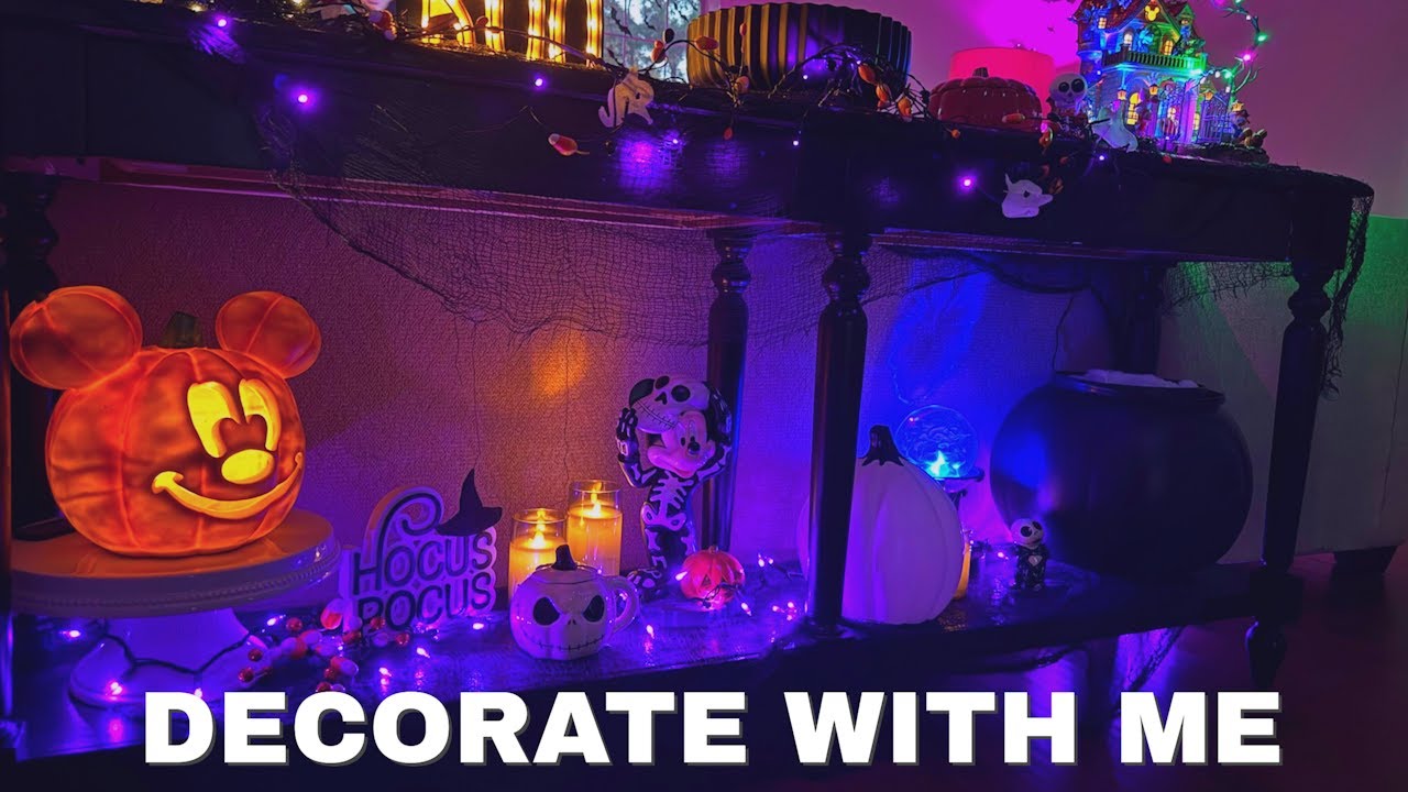DISNEY DECORATE WITH ME | DISNEY HALLOWEEN DECORATE WITH ME | DISNEY HALLOWEEN DECORATIONS