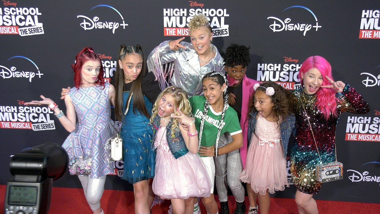 JoJo Siwa and XOMG POP! 