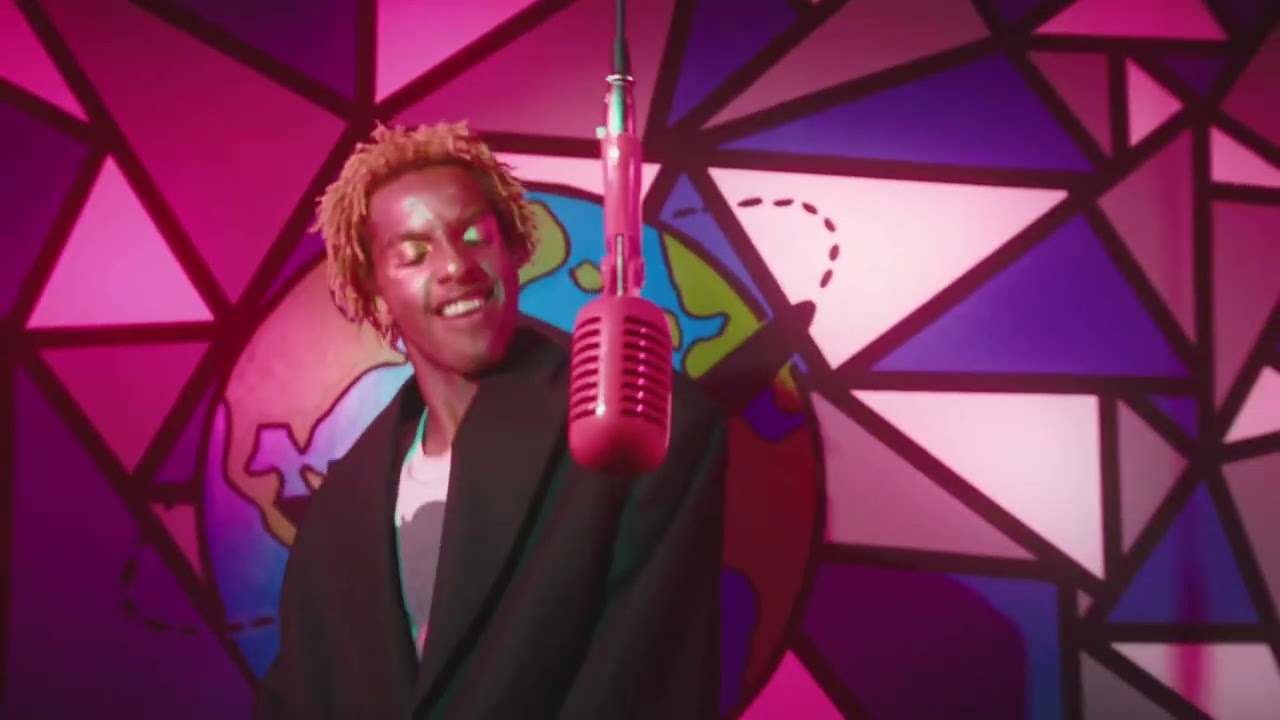 D!sco King - FAMEGIRL (Official Music Video) prod.sevenths 