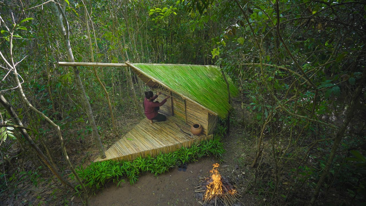 I Build The Most Beautiful Home Shelter to Enjoy a Life in The Wild, Girl Solo Primitive Survival
