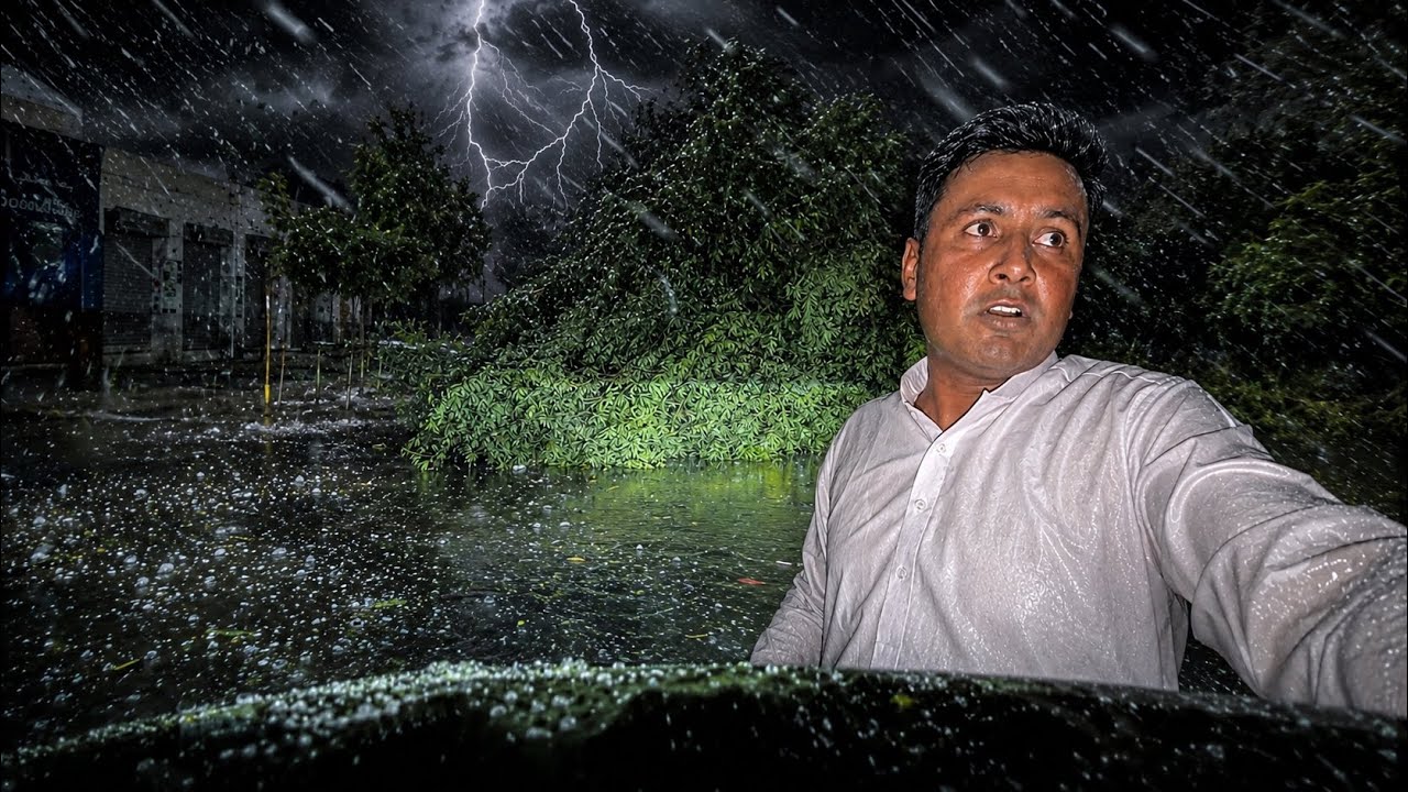 Khatarnak Tofani Barish | Mubashir Saddique | Village Food Secrets