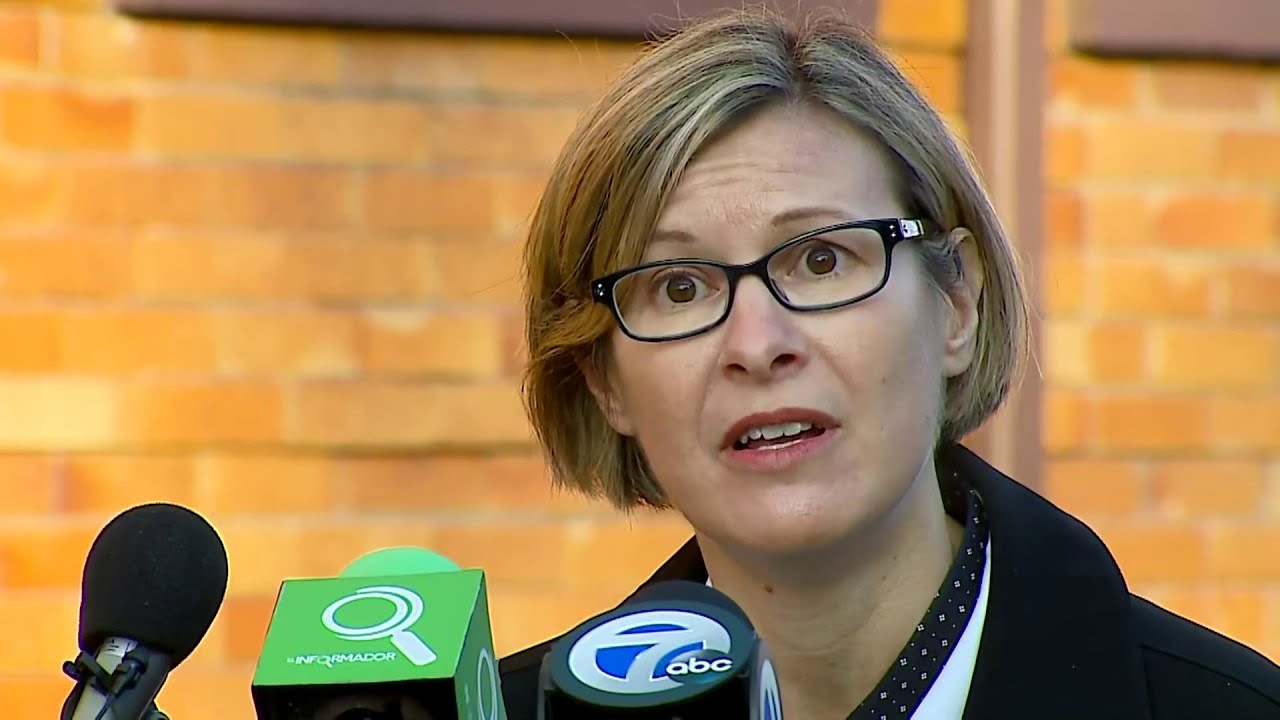 Michigan doctor delivers emotional plea for vaccinations: 'Trust me now. Trust this vaccine'