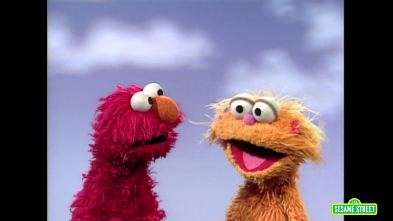 Elmo and Zoe Pretend