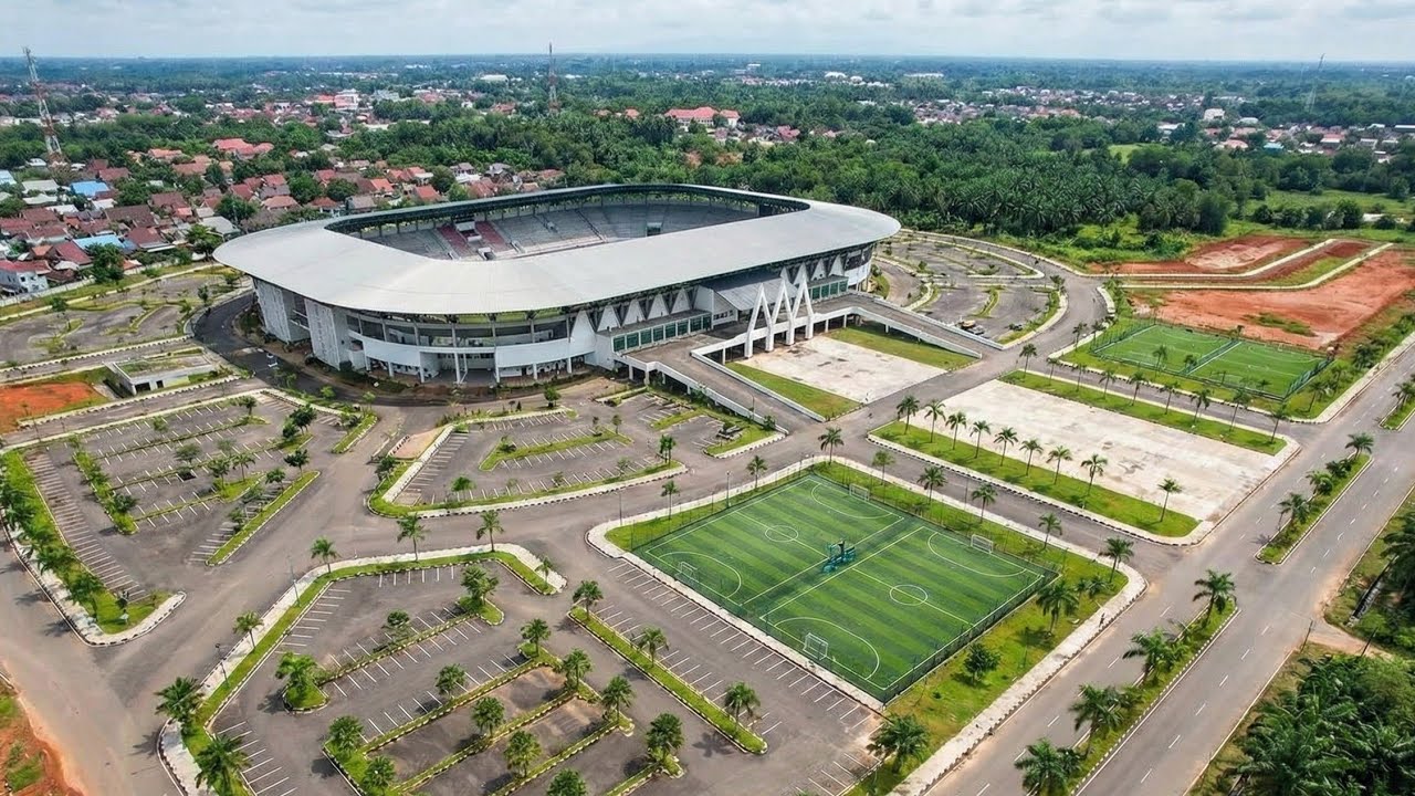 KEREN‼️STADION BARU DI KALSEL, BERSTANDAR FIFA, ANGGARAN Rp1 TRILIUN