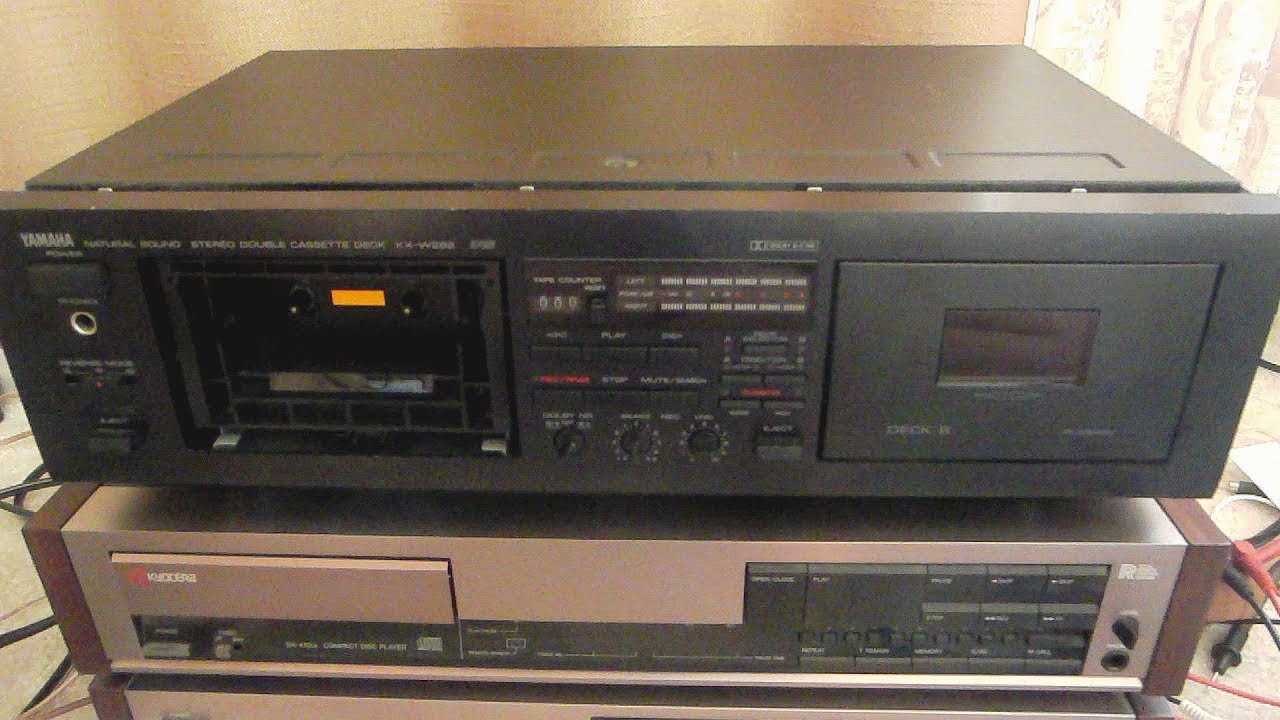 I bought a Tape Deck In 2017 (YAMAHA KX-W262)