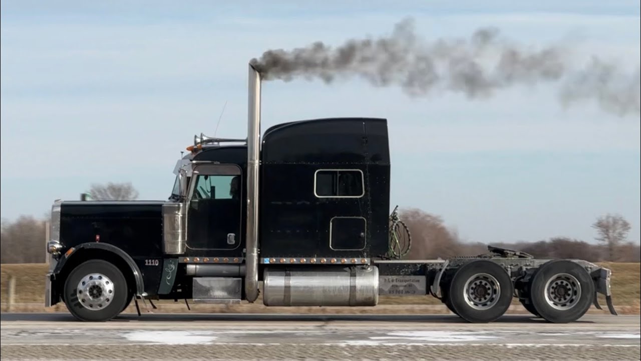 Wisconsins Finest Largecars - January Truck Spotting