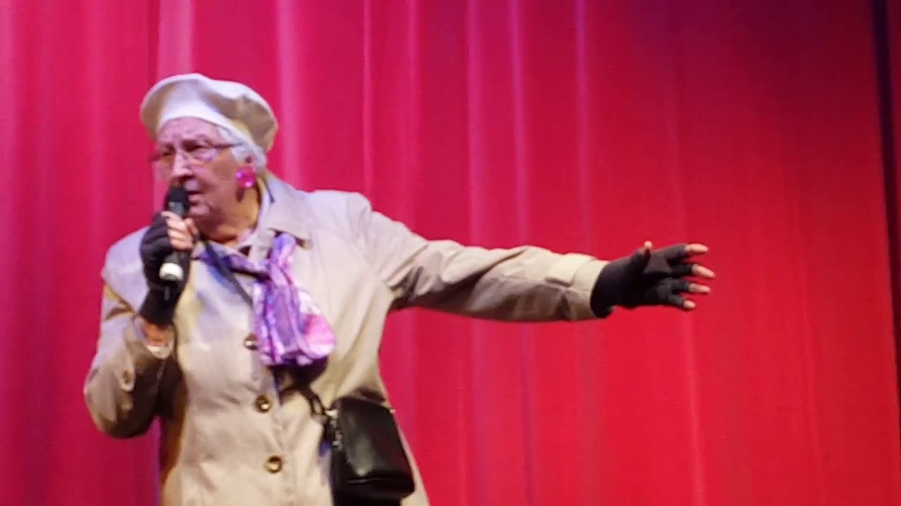 Leah Brown live at The Gorleston Pavilion