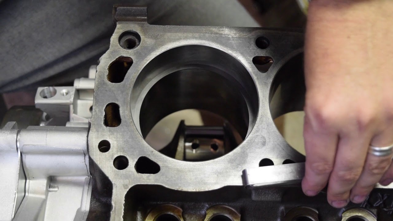Small block Ford Engine Build part 2