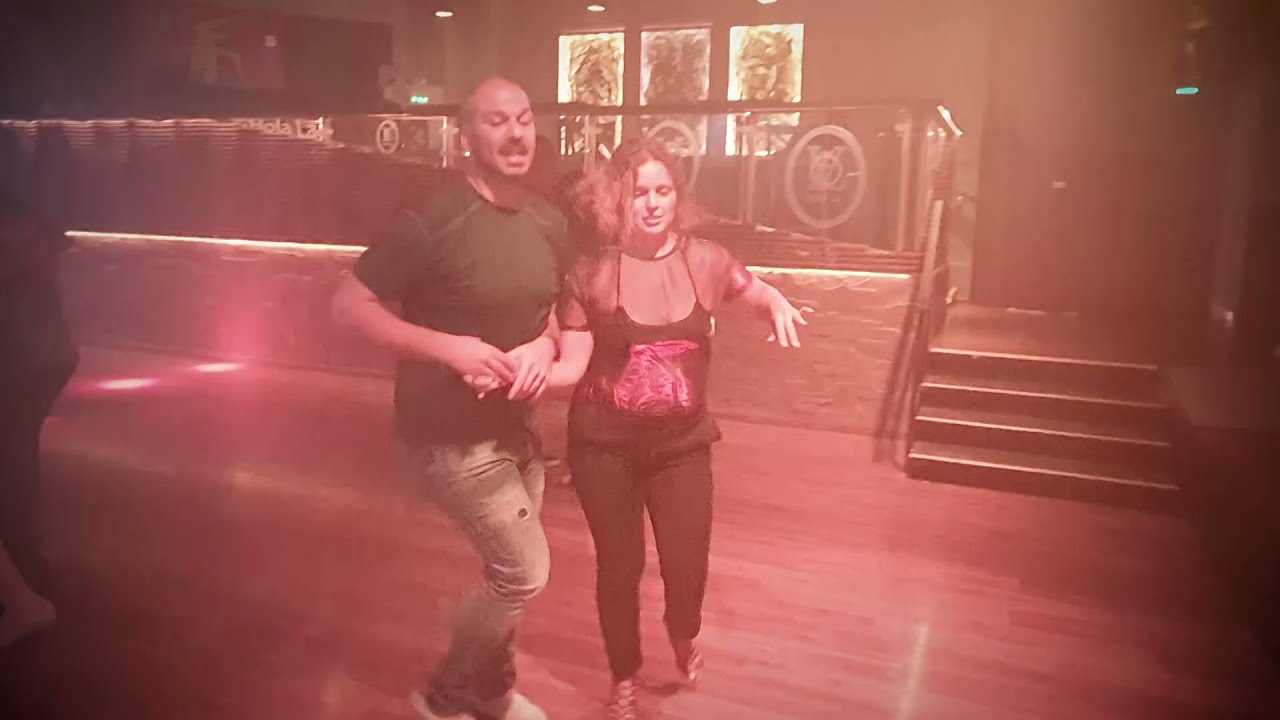Ksenia Tichonov & Moti Sabag- Cuban Salsa Social dance - HDP - Tres dias