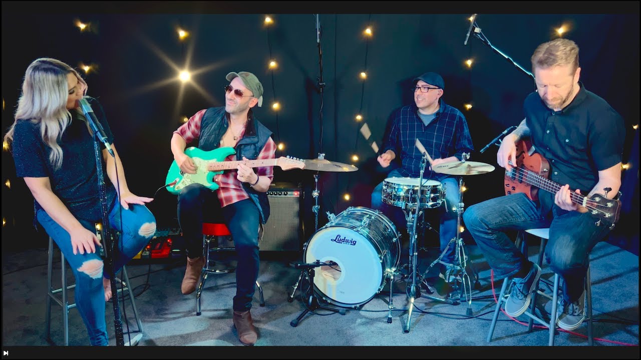 'TIME AFTER TIME' [CYNDI LAUPER] cover by Pina & The Coladas