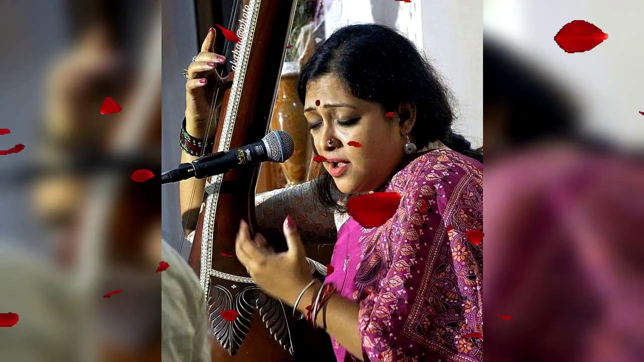 HAMARI  ATARIYA PE~ by Ivy Banerjee.