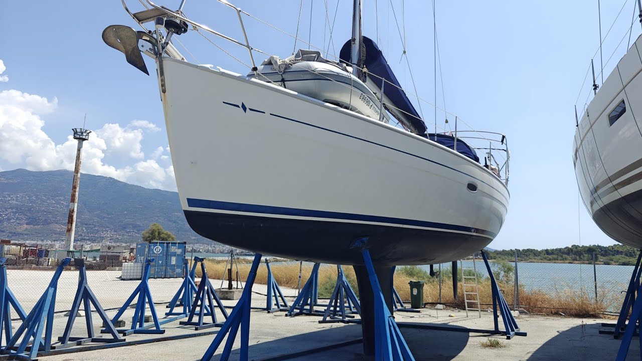 2007 Bavaria 37 Cruiser for sale in Greece.